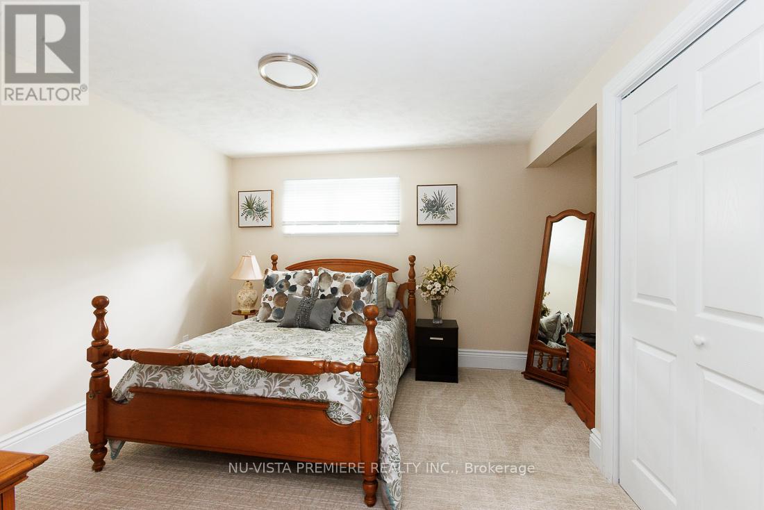 49 Main Street Street S, Bluewater, Ontario  N0M 1G0 - Photo 36 - X12247219