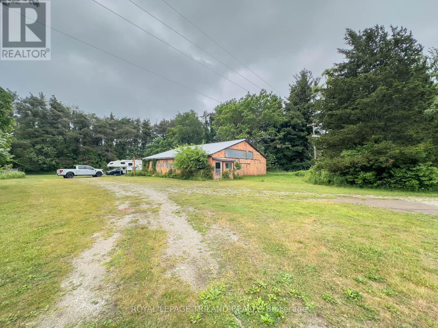 23171 Talbot Line, West Elgin, Ontario  N0L 2C0 - Photo 21 - X12247832