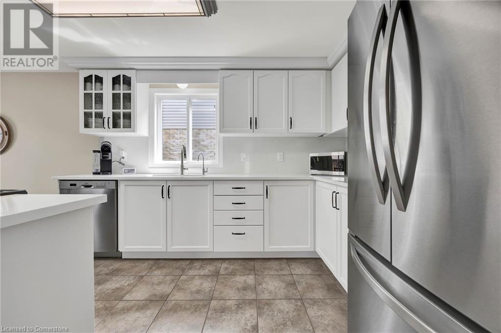 Property at 42 BROOKMEAD Street image 4