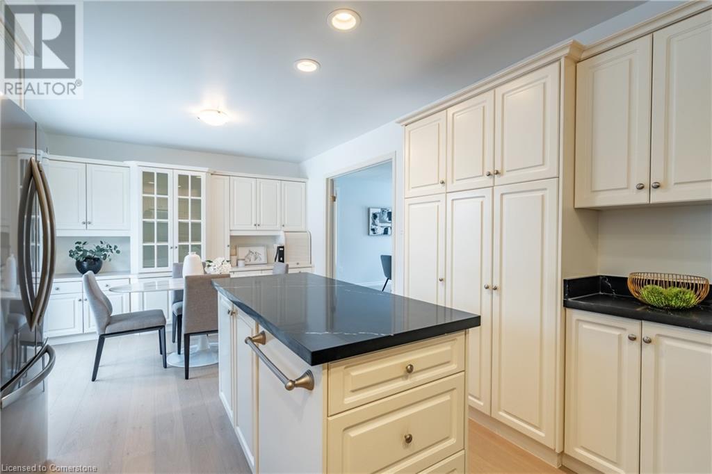 65 Hillcrest Avenue, St. Catharines, Ontario  L2R 4Y4 - Photo 13 - 40745190