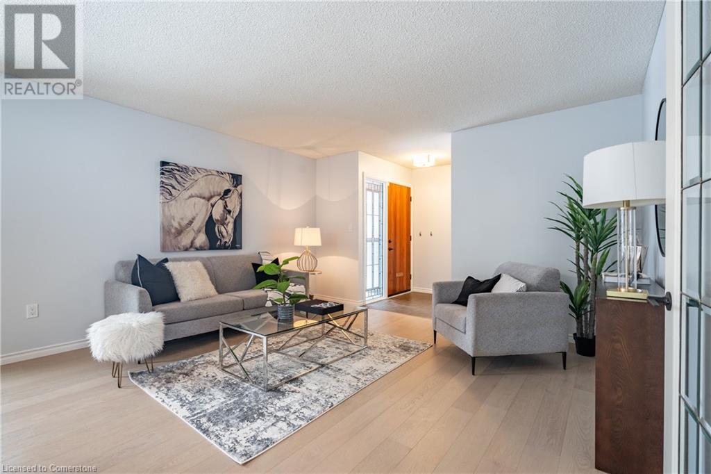 65 Hillcrest Avenue, St. Catharines, Ontario  L2R 4Y4 - Photo 7 - 40745190