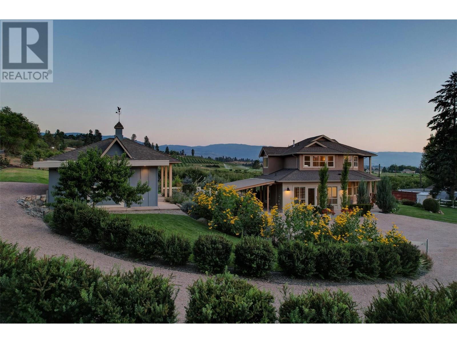 2967 McCulloch Road, Kelowna, British Columbia