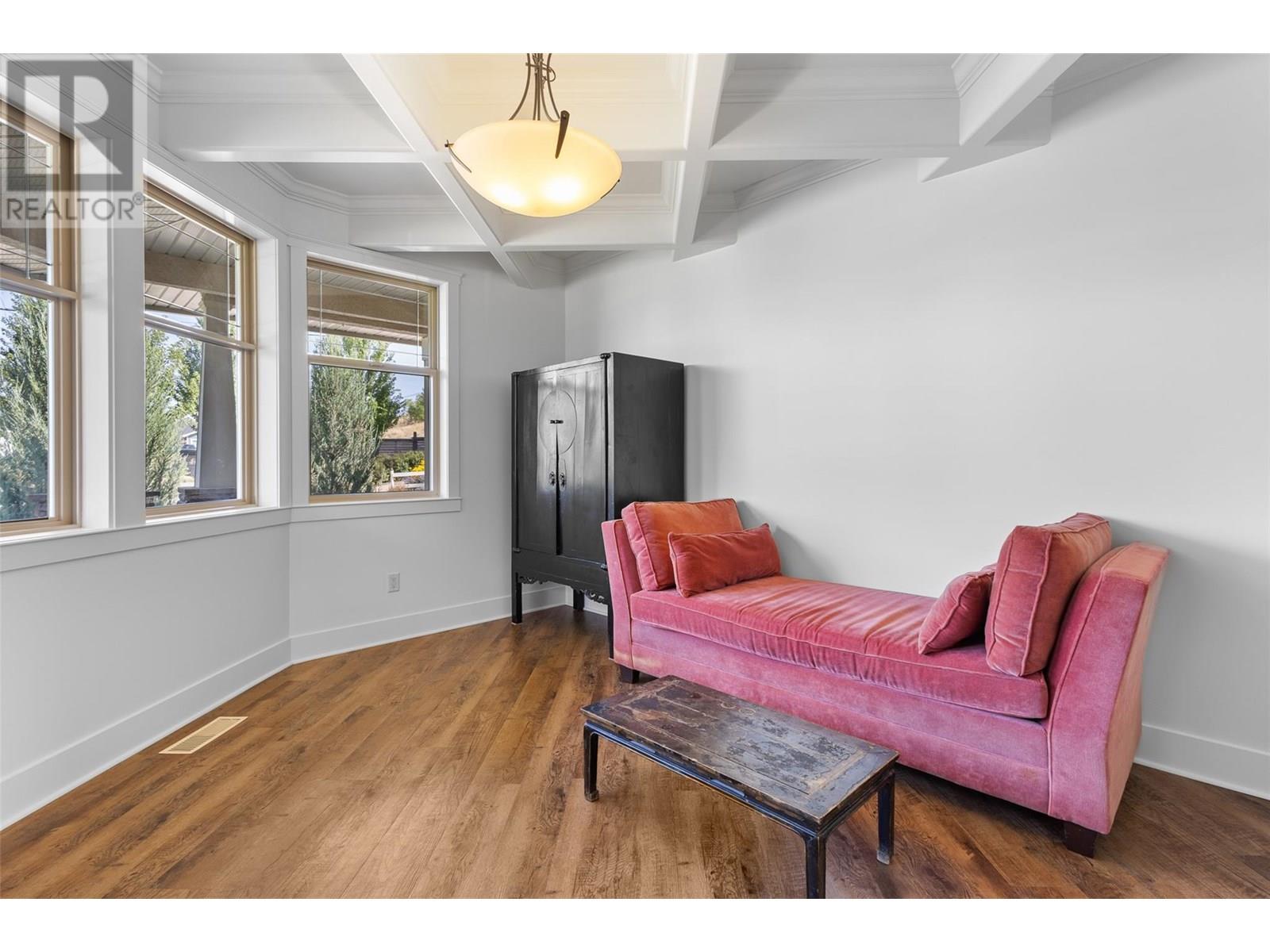 Property at 2967 McCulloch Road image 4