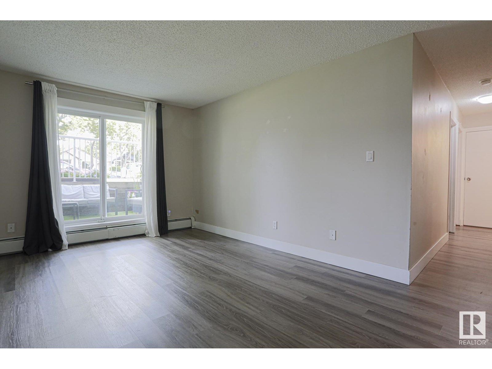 Property at #104 11324 97 ST NW image 5