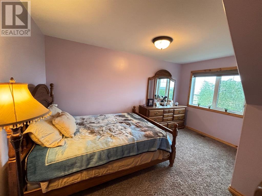 180 162 Peace River Avenue, Joussard, Alberta  T0G 1J0 - Photo 11 - A2227380