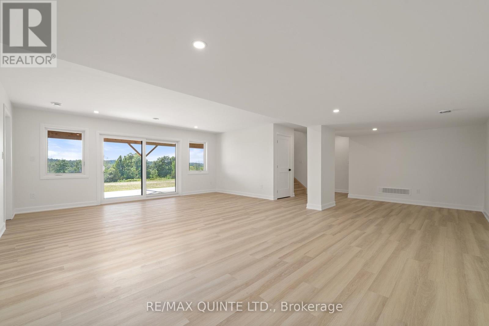 171 Pine Hill Crescent, Belleville, Ontario  K0K 3E0 - Photo 25 - X12247851