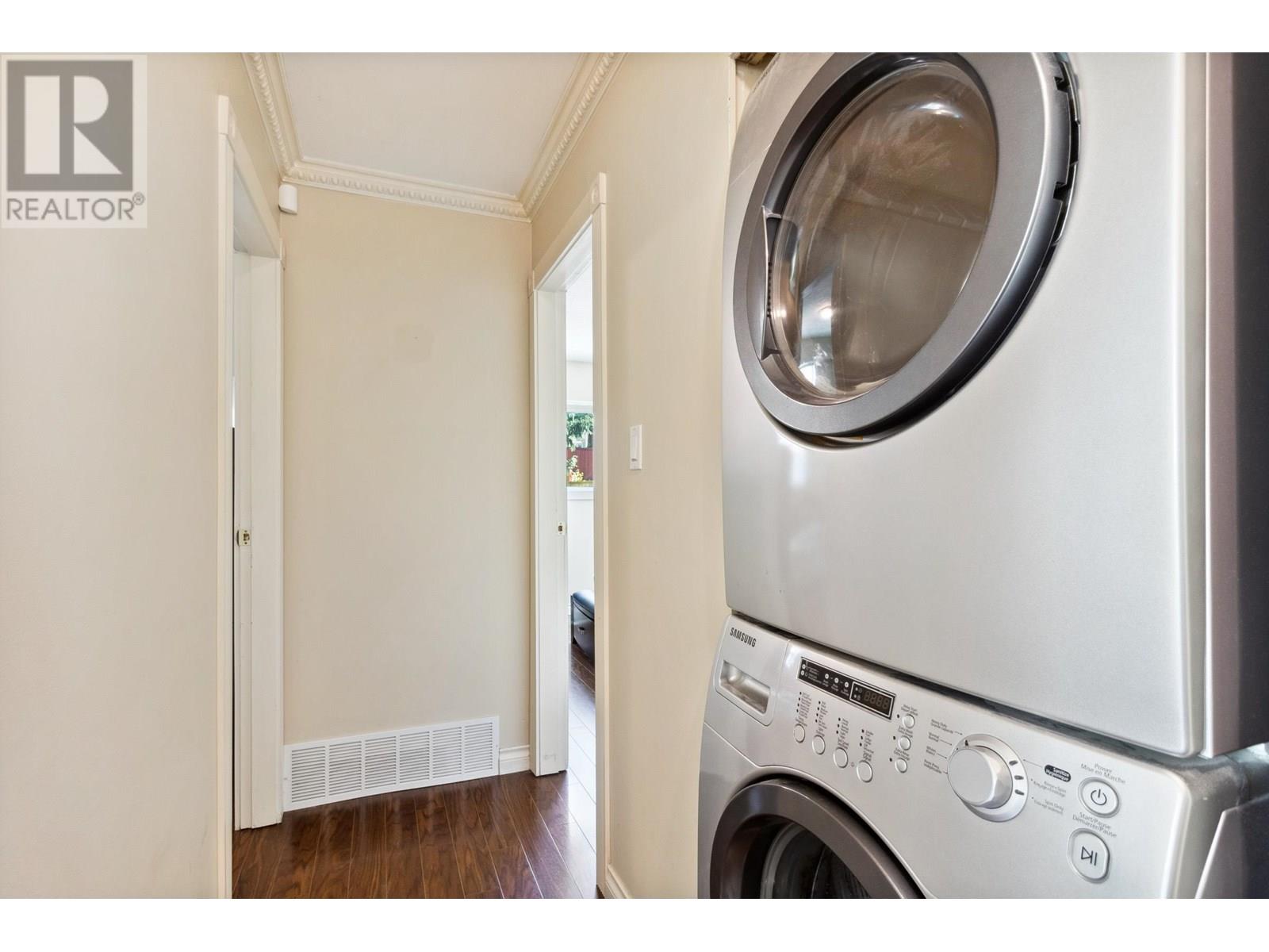 8224 Wedgewood Street, Burnaby, British Columbia  V3N 1C4 - Photo 17 - R3020380