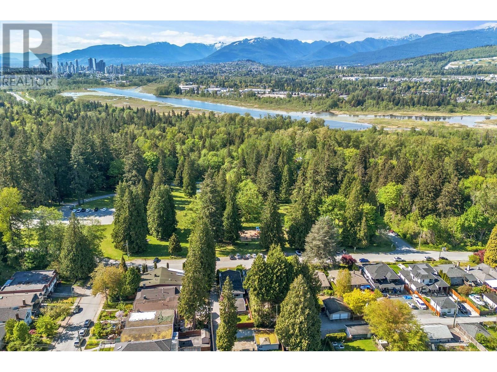 8224 Wedgewood Street, Burnaby, British Columbia  V3N 1C4 - Photo 40 - R3020380