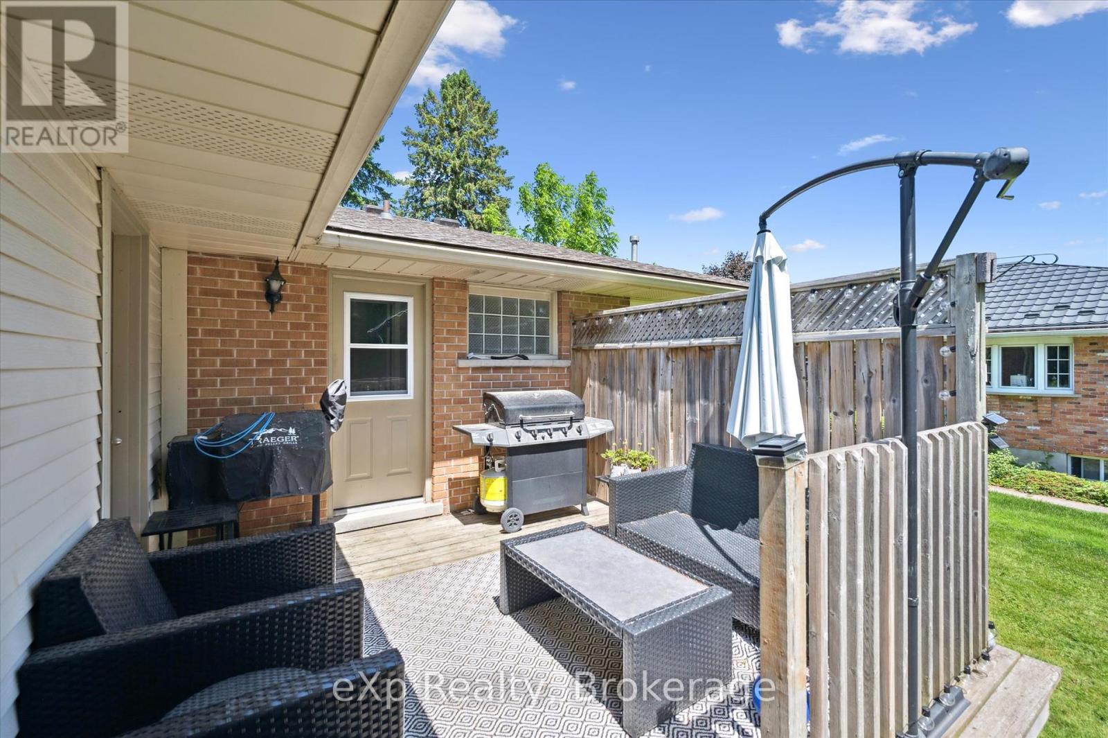 550 Elora Street, Centre Wellington, Ontario  N1M 1Y8 - Photo 42 - X12247848