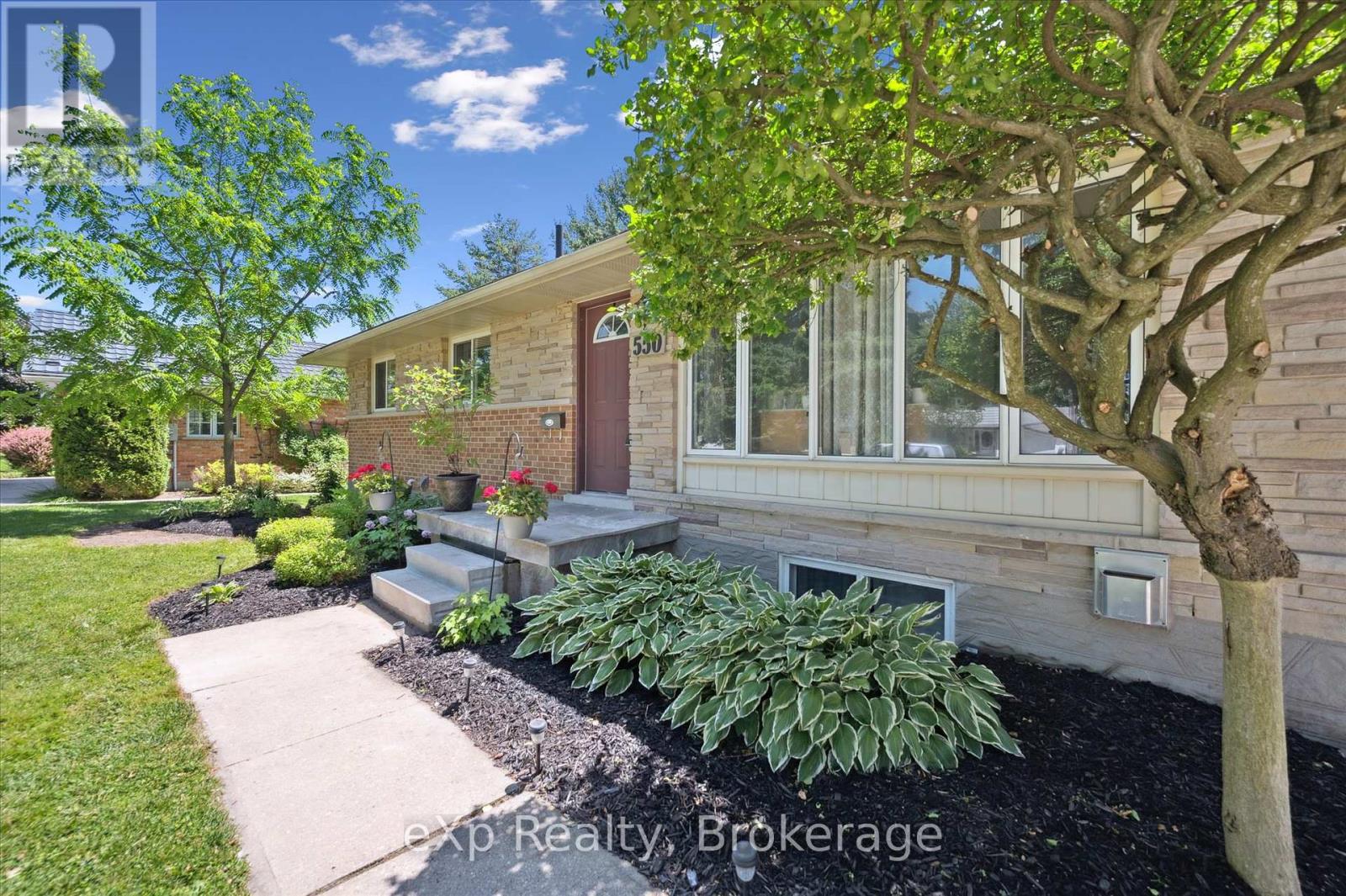550 Elora Street, Centre Wellington, Ontario  N1M 1Y8 - Photo 5 - X12247848