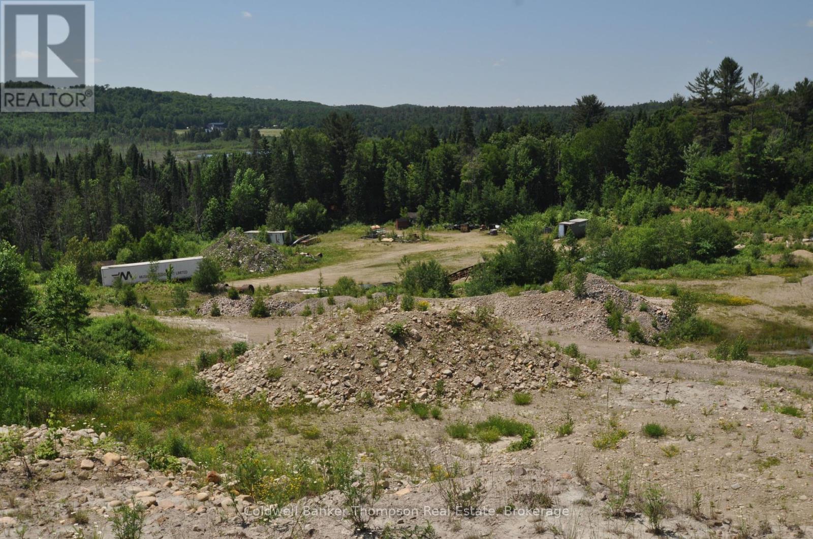 235 Sinclair Road, Huntsville, Ontario  P1H 0J6 - Photo 26 - X12247889