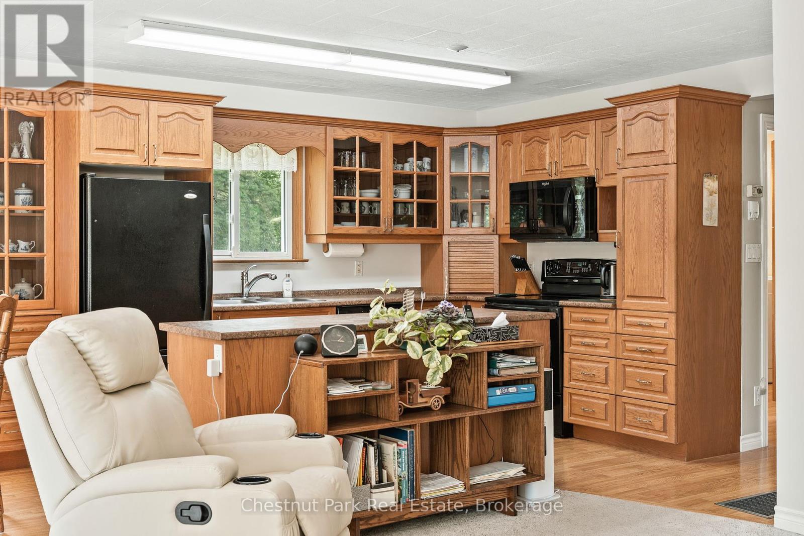 1054 Green Lake Road, Algonquin Highlands (Stanhope), Ontario  K0M 1S0 - Photo 10 - X12247900