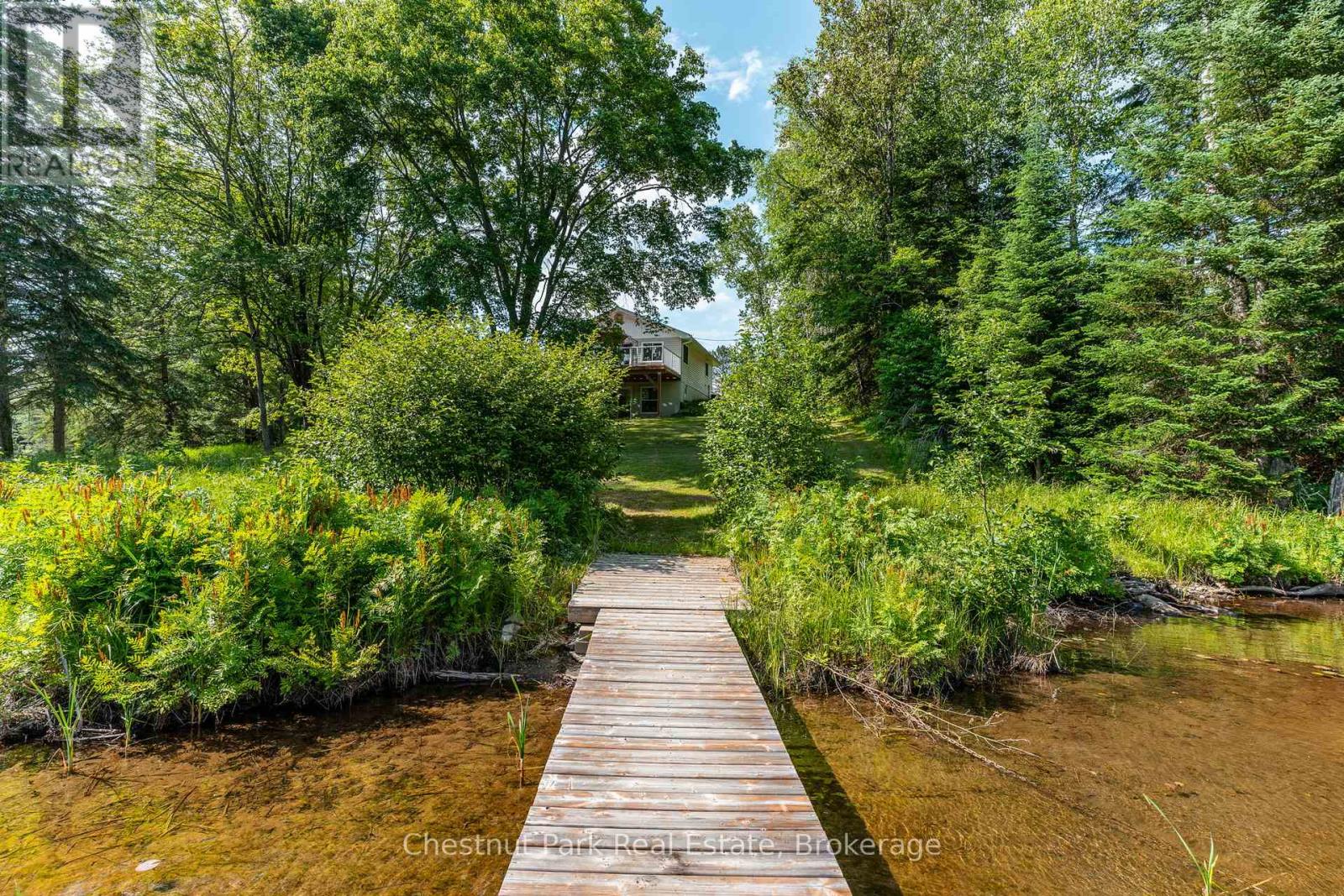 1054 Green Lake Road, Algonquin Highlands (Stanhope), Ontario  K0M 1S0 - Photo 38 - X12247900