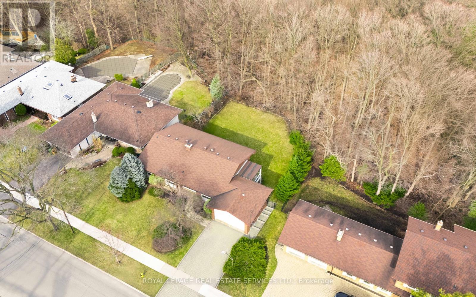 Property at 83 PAGE AVENUE image 2