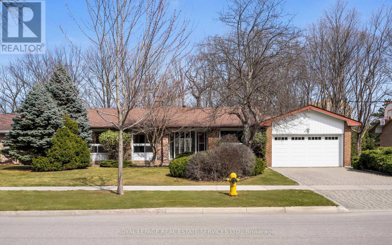 Property at 83 PAGE AVENUE image 4