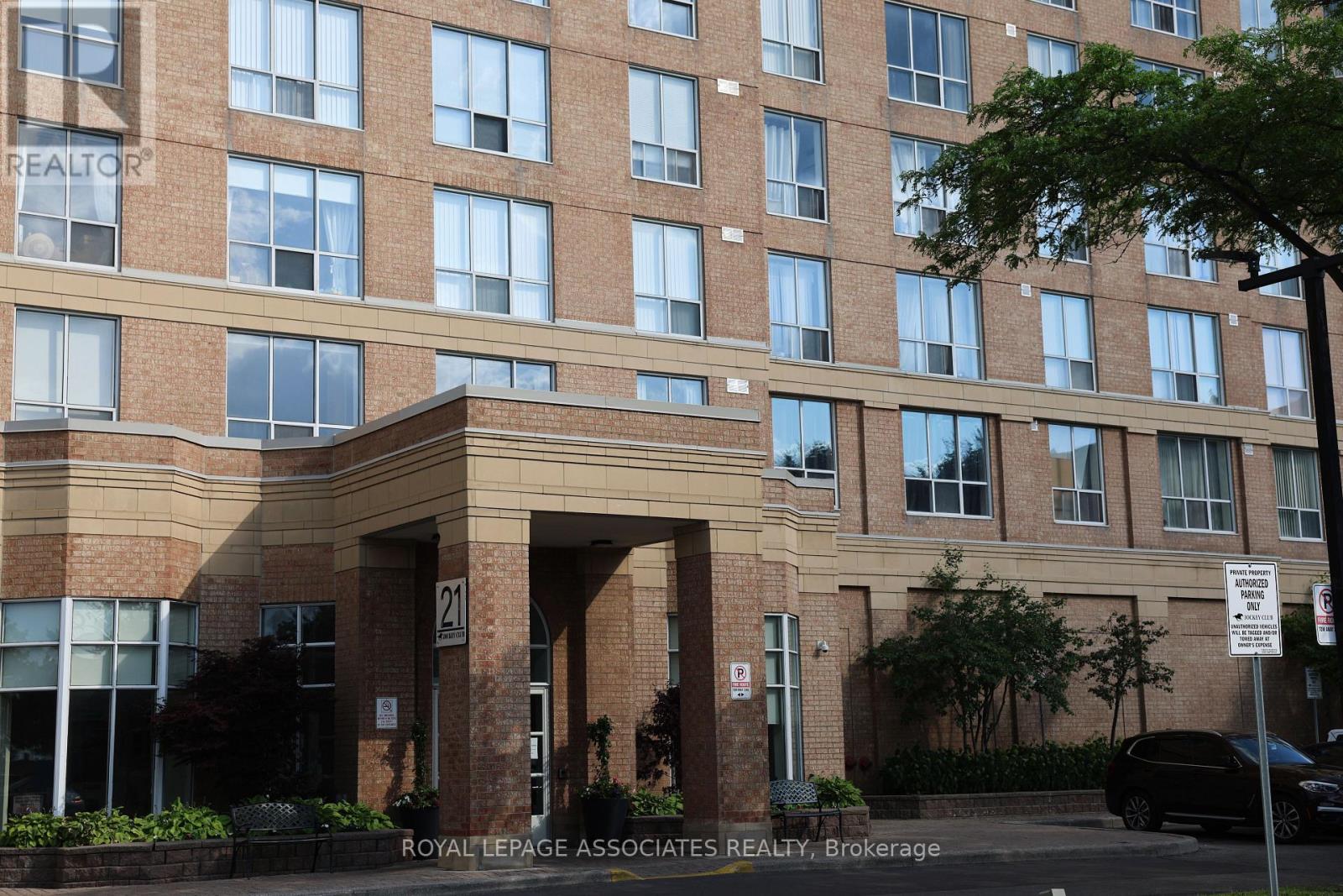 Property at 208 - 21 OVERLEA BOULEVARD image 1