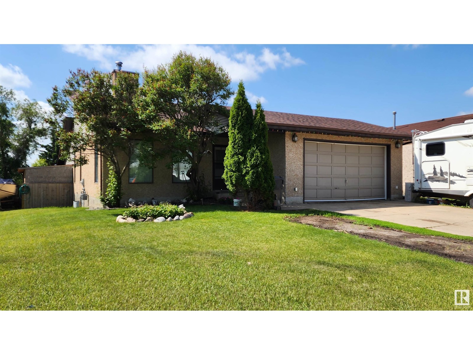 5101 58 AV, Elk Point, Alberta