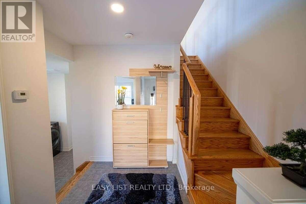 49 Prince William Boulevard, Clarington, Ontario  L1C 7E5 - Photo 3 - E12247744