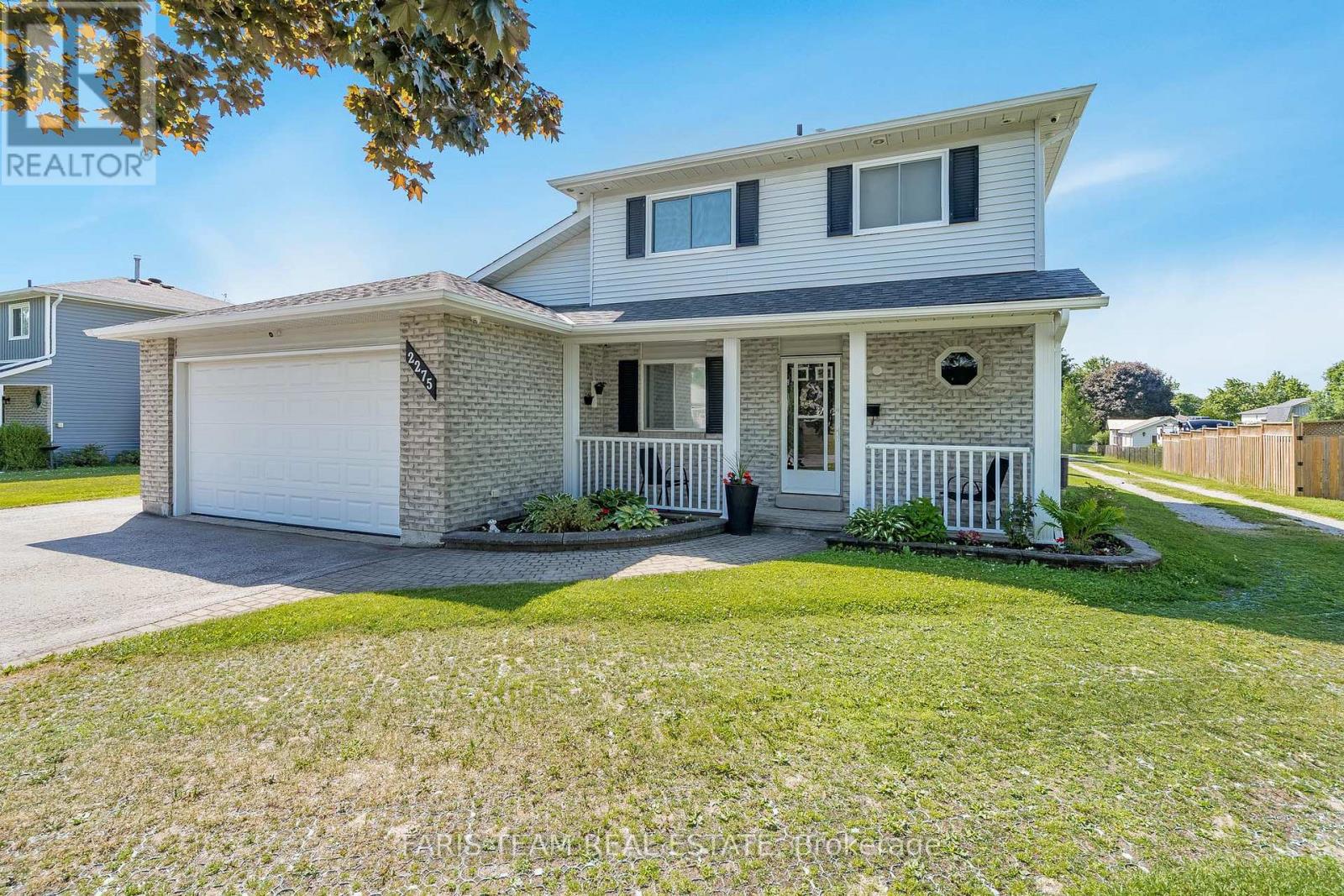 Property at 2275 WEBB STREET image 3