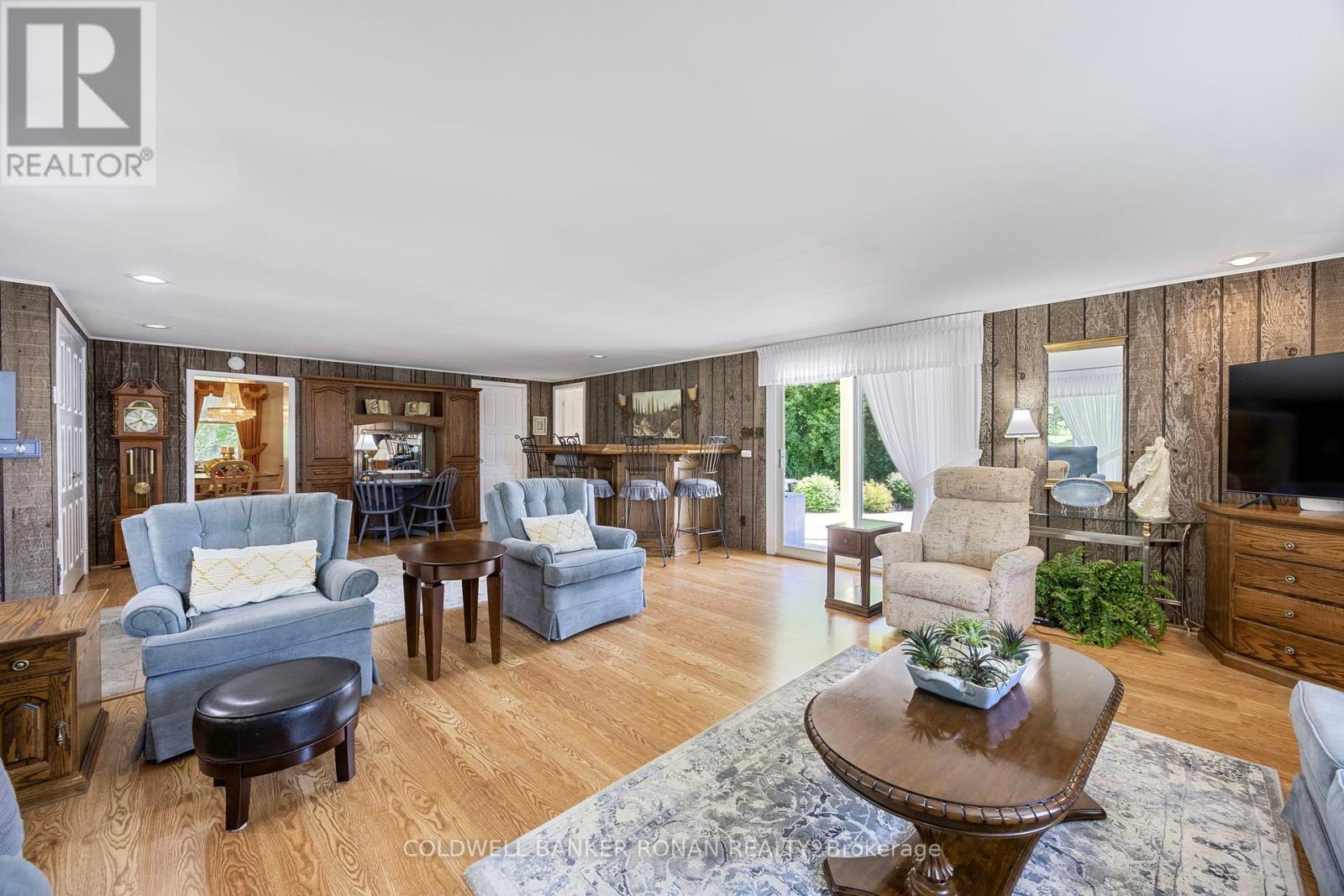 5977 13th Line, New Tecumseth, Ontario  L0L 1L0 - Photo 9 - N12247750