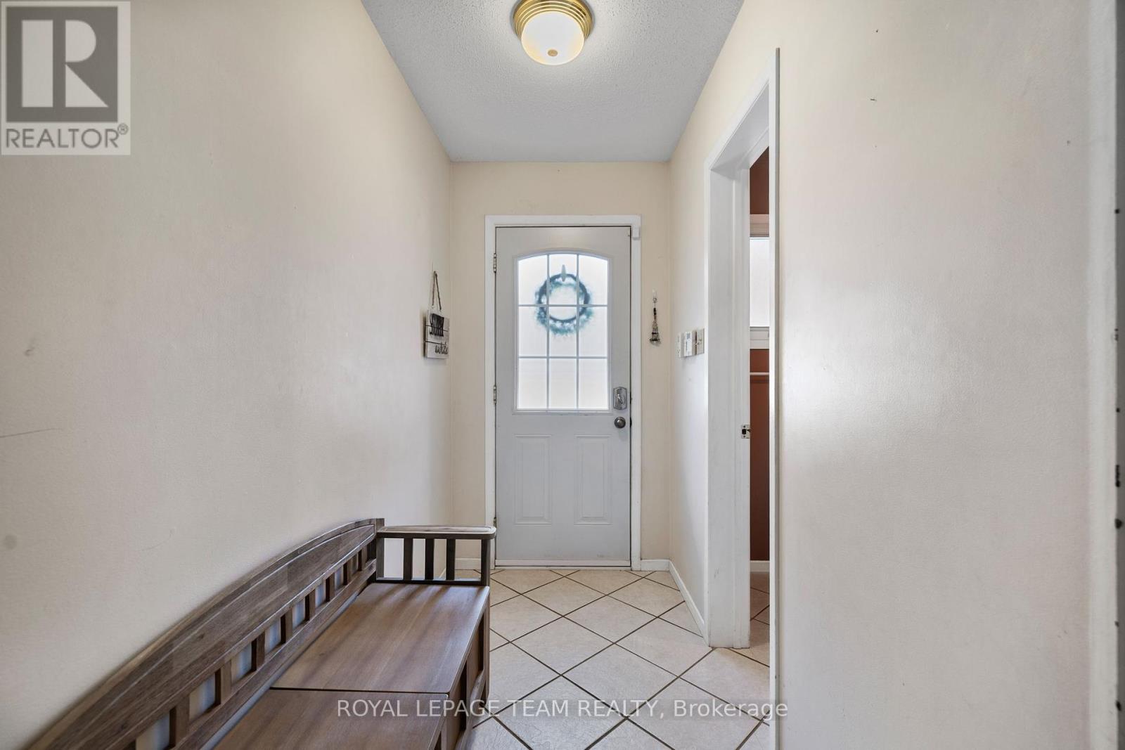 Property at 2245 ORIENT PARK DRIVE image 4