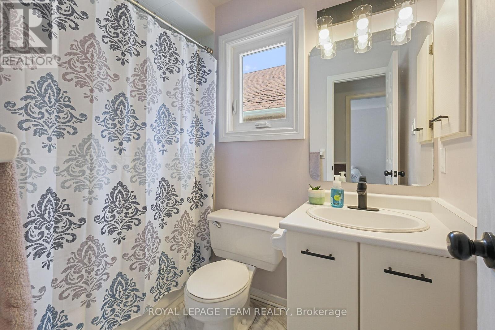 50 Rowe Drive, Ottawa, Ontario  K2L 3Y7 - Photo 26 - X12247918