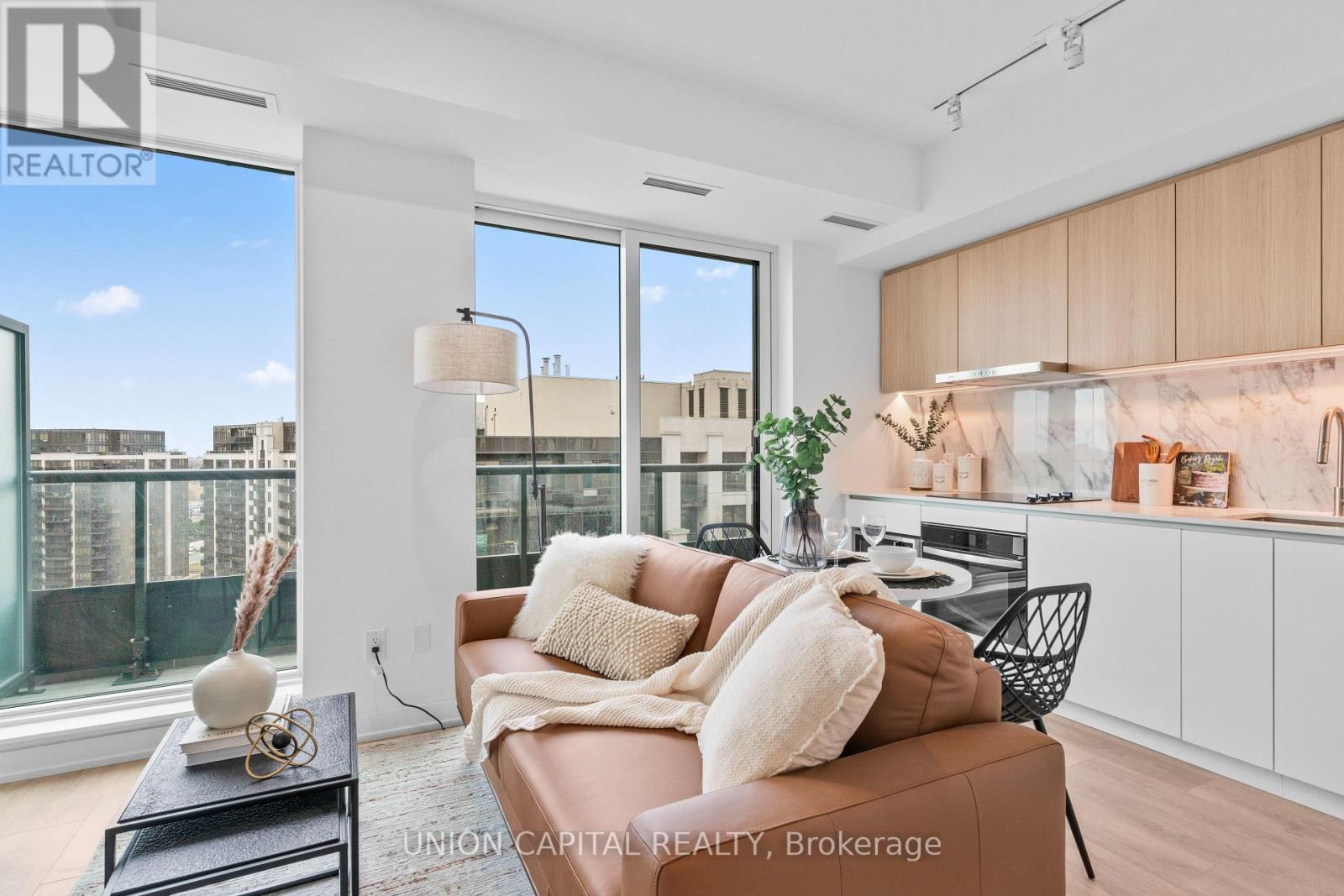 Ph06 - 1100 Sheppard Avenue W, Toronto (York University Heights), Ontario  M3K 0E4 - Photo 1 - W12247745