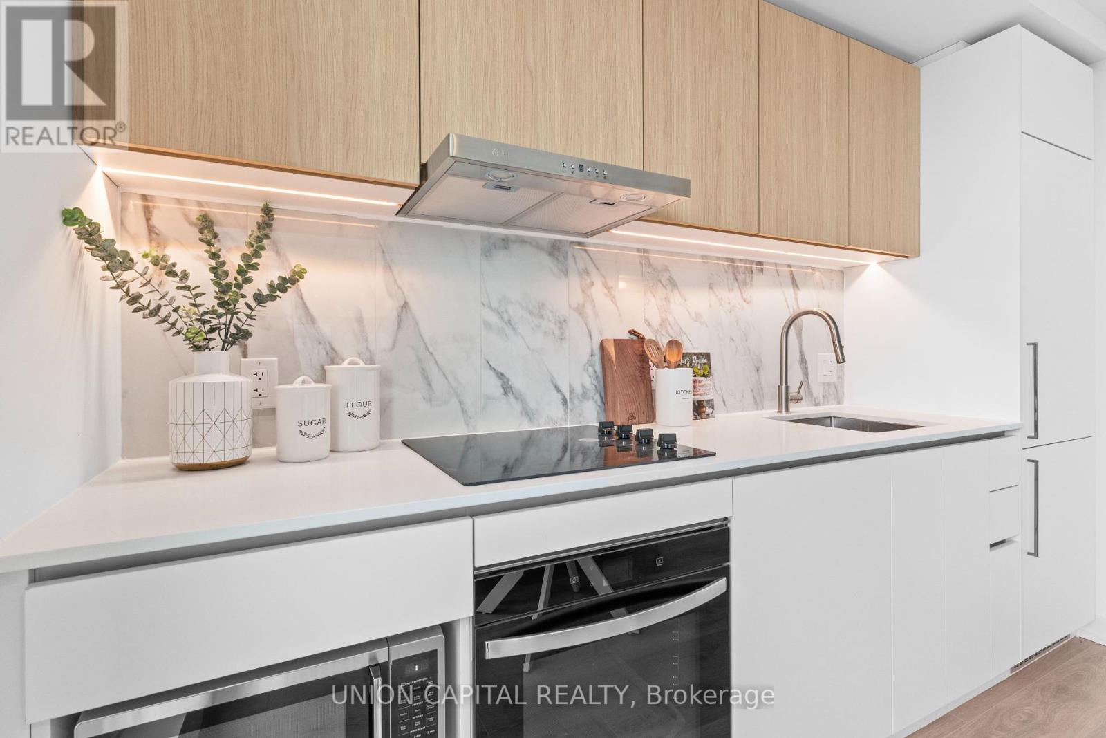 Ph06 - 1100 Sheppard Avenue W, Toronto (York University Heights), Ontario  M3K 0E4 - Photo 7 - W12247745