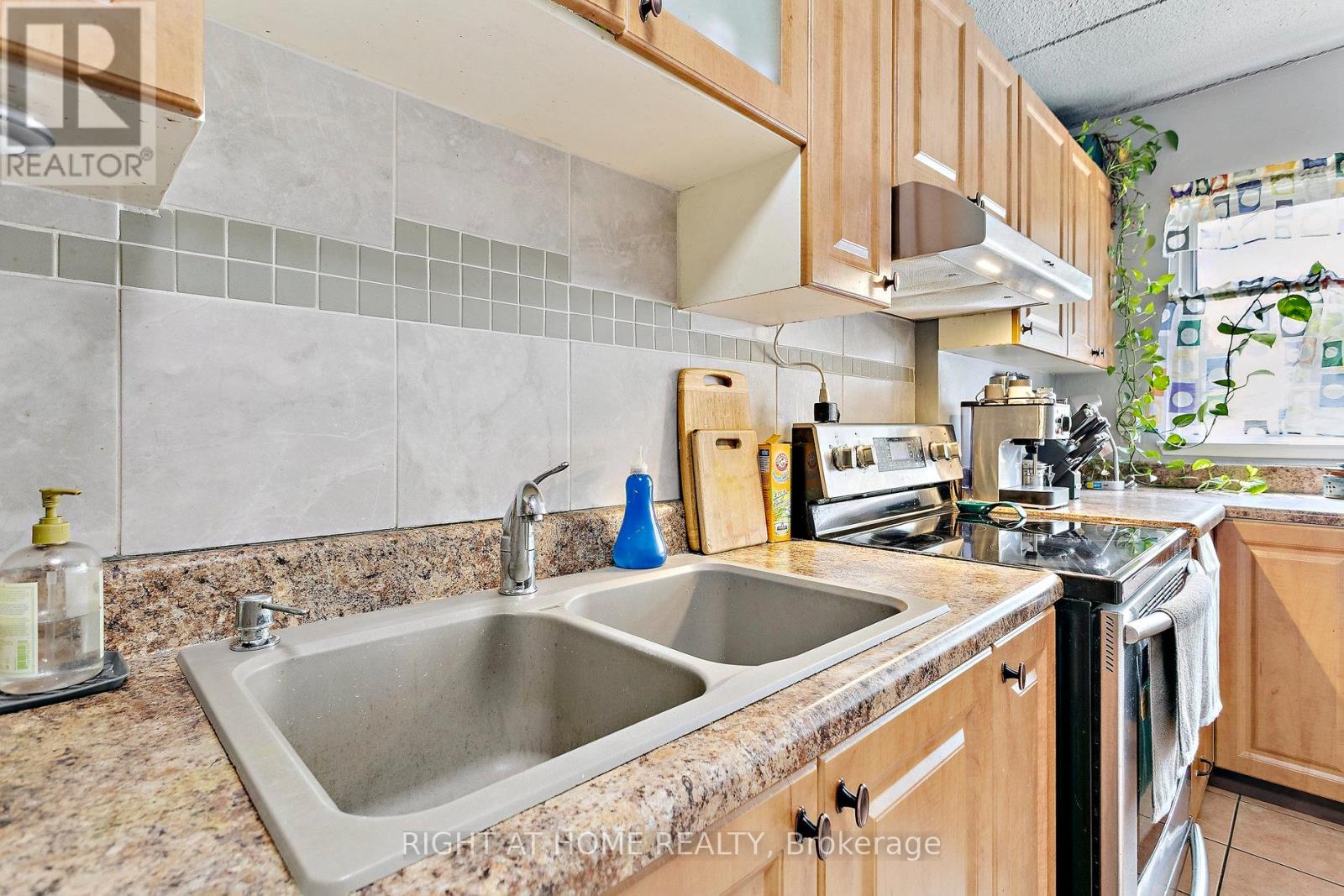 Property at 161 - 180 MISSISS VLY BOULEVARD image 4