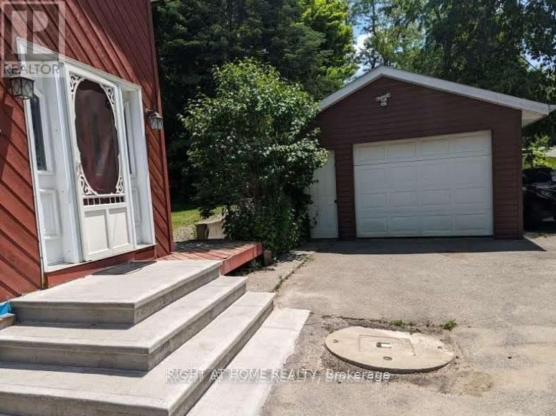 4 Lakeshore Road, Marmora And Lake, Ontario  K0K 2M0 - Photo 2 - X12247781