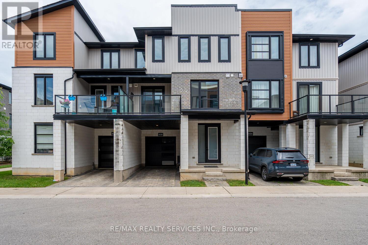 Property at 938 BATTERY PARK image 1