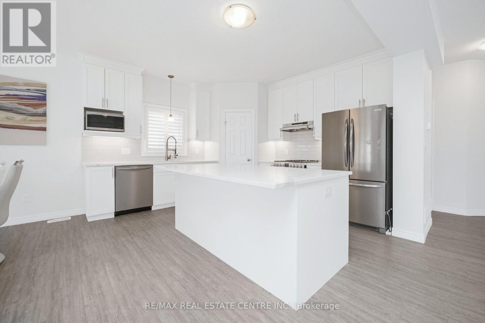 48 Arlington Parkway, Brant, Ontario  N3L 0G2 - Photo 10 - X12247897