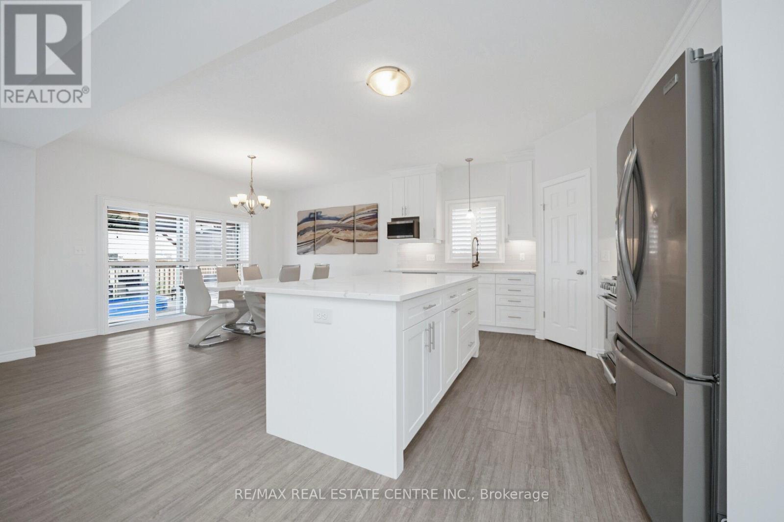 48 Arlington Parkway, Brant, Ontario  N3L 0G2 - Photo 11 - X12247897