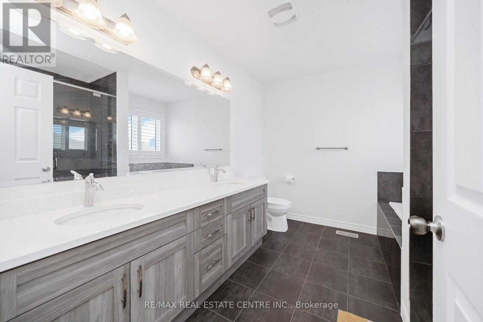 48 Arlington Parkway, Brant, Ontario  N3L 0G2 - Photo 25 - X12247897