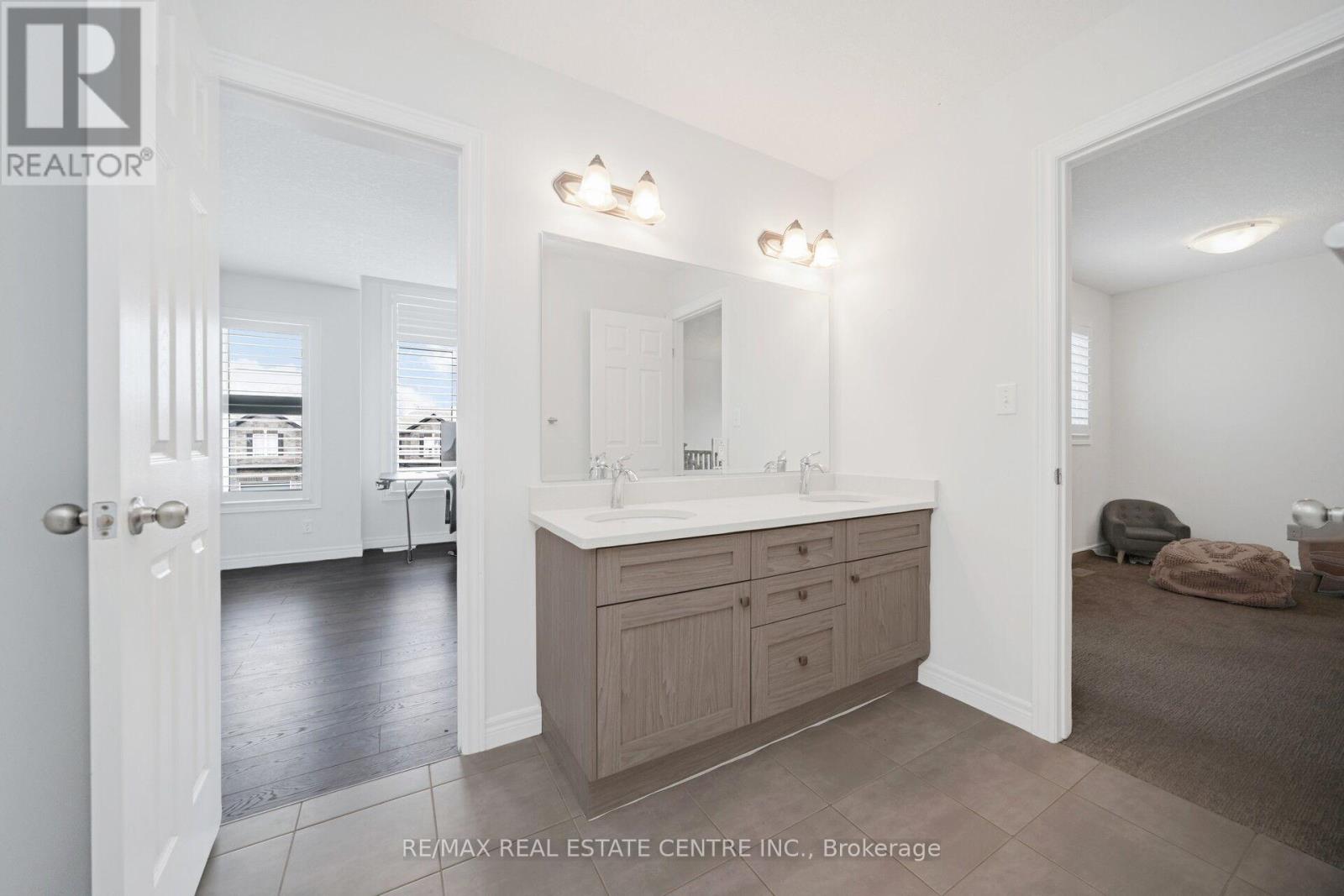 48 Arlington Parkway, Brant, Ontario  N3L 0G2 - Photo 32 - X12247897