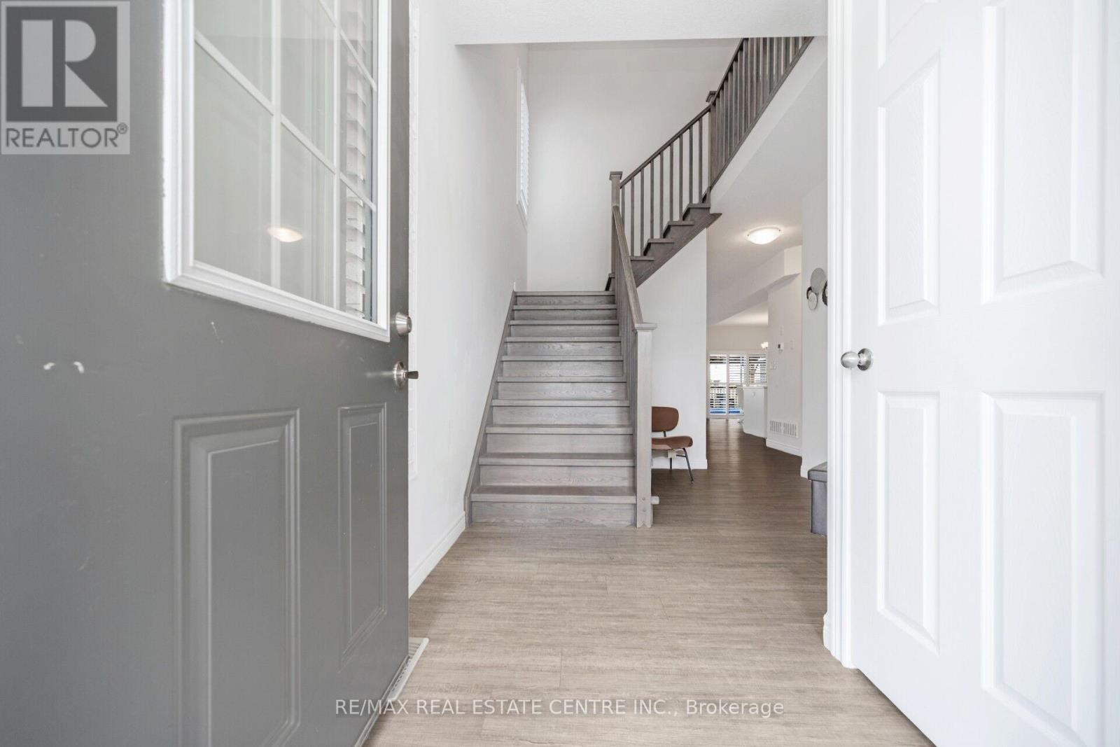 48 Arlington Parkway, Brant, Ontario  N3L 0G2 - Photo 6 - X12247897