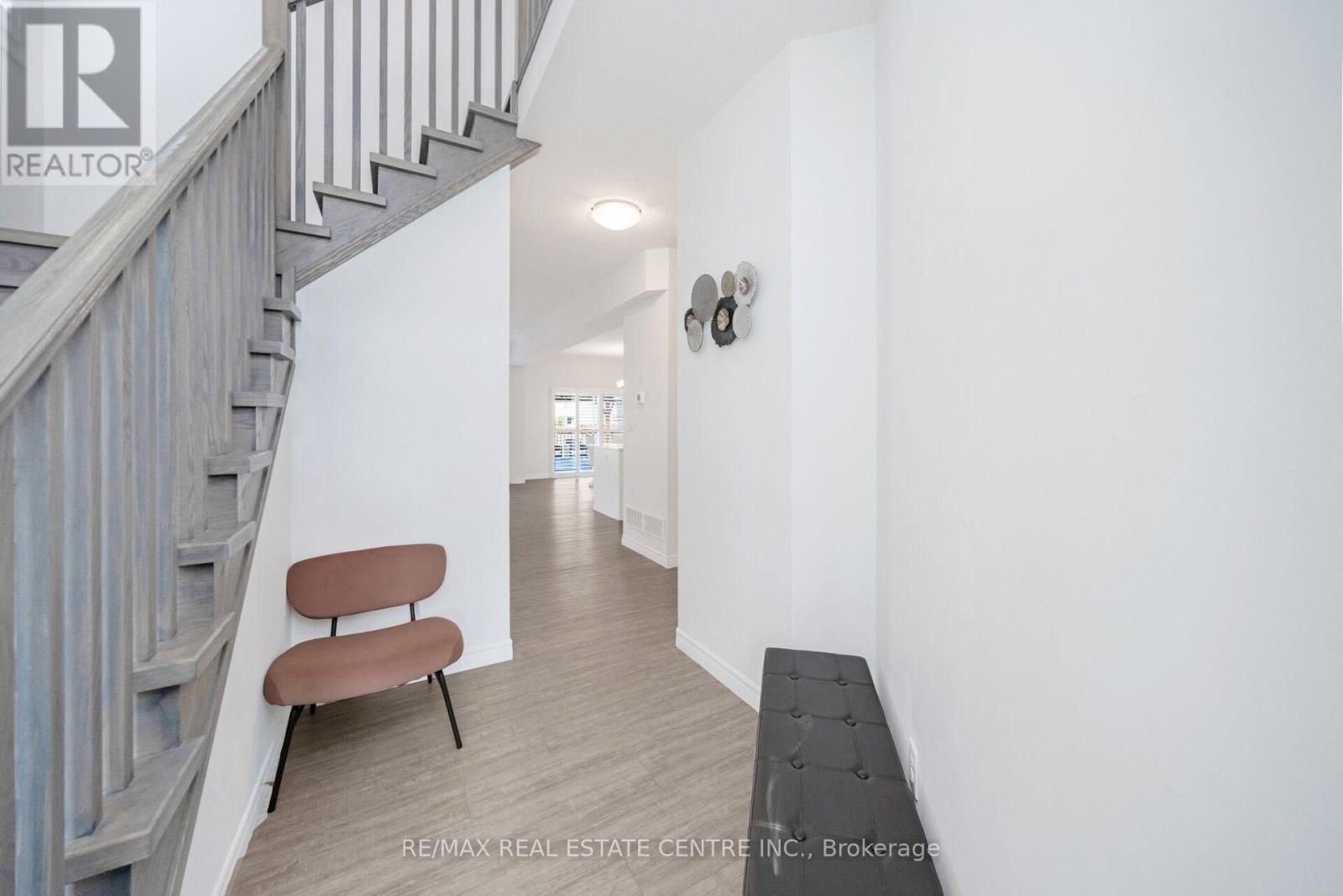 48 Arlington Parkway, Brant, Ontario  N3L 0G2 - Photo 7 - X12247897