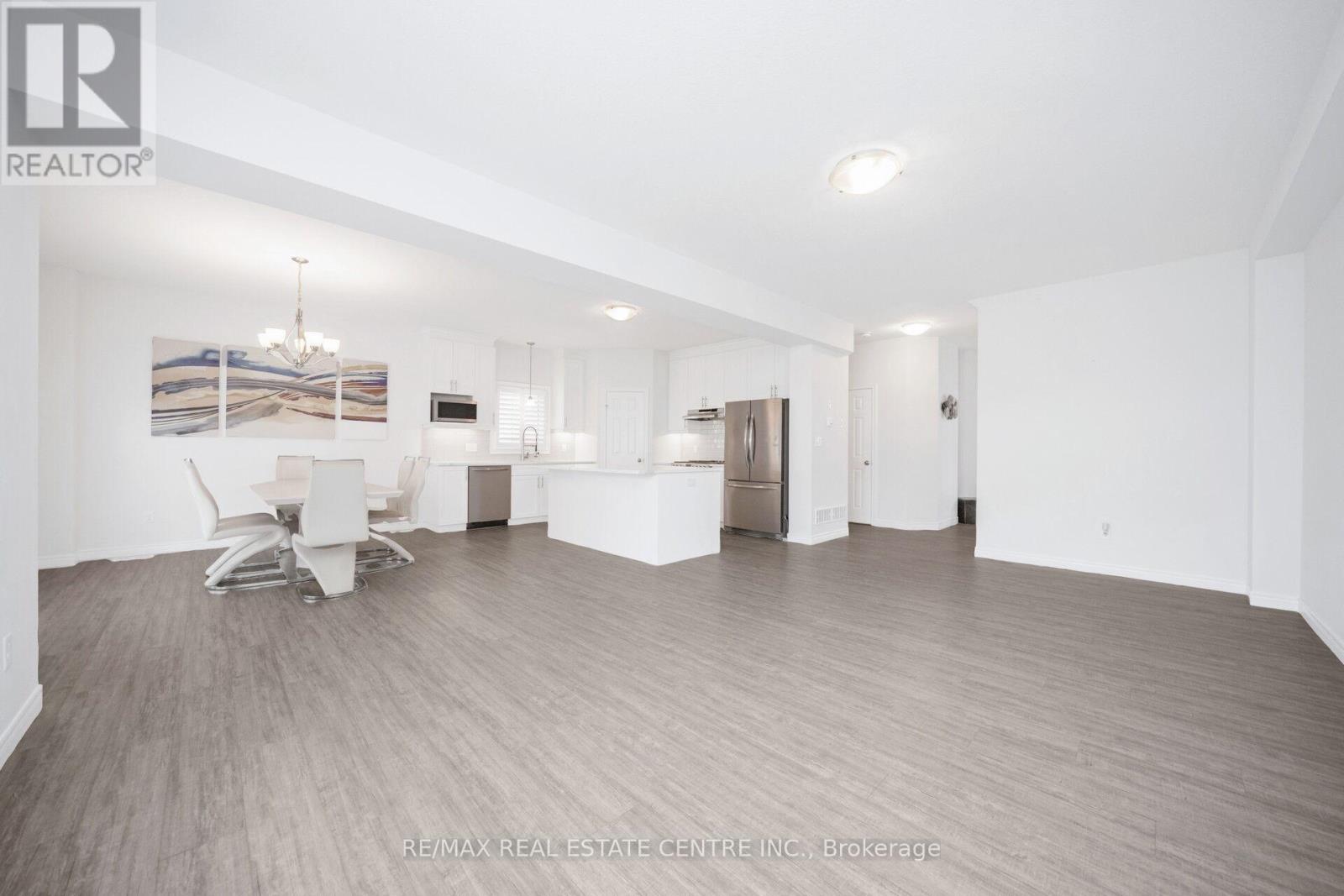 48 Arlington Parkway, Brant, Ontario  N3L 0G2 - Photo 9 - X12247897