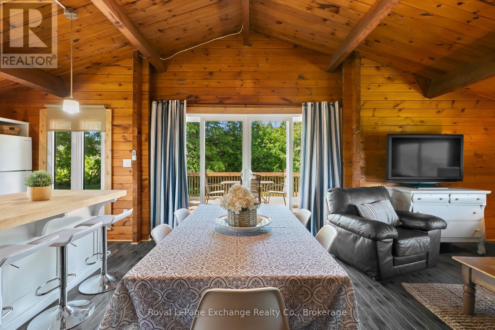 644 Bruce Road 23 Road, Kincardine, Ontario  N0G 2T0 - Photo 12 - X12247975