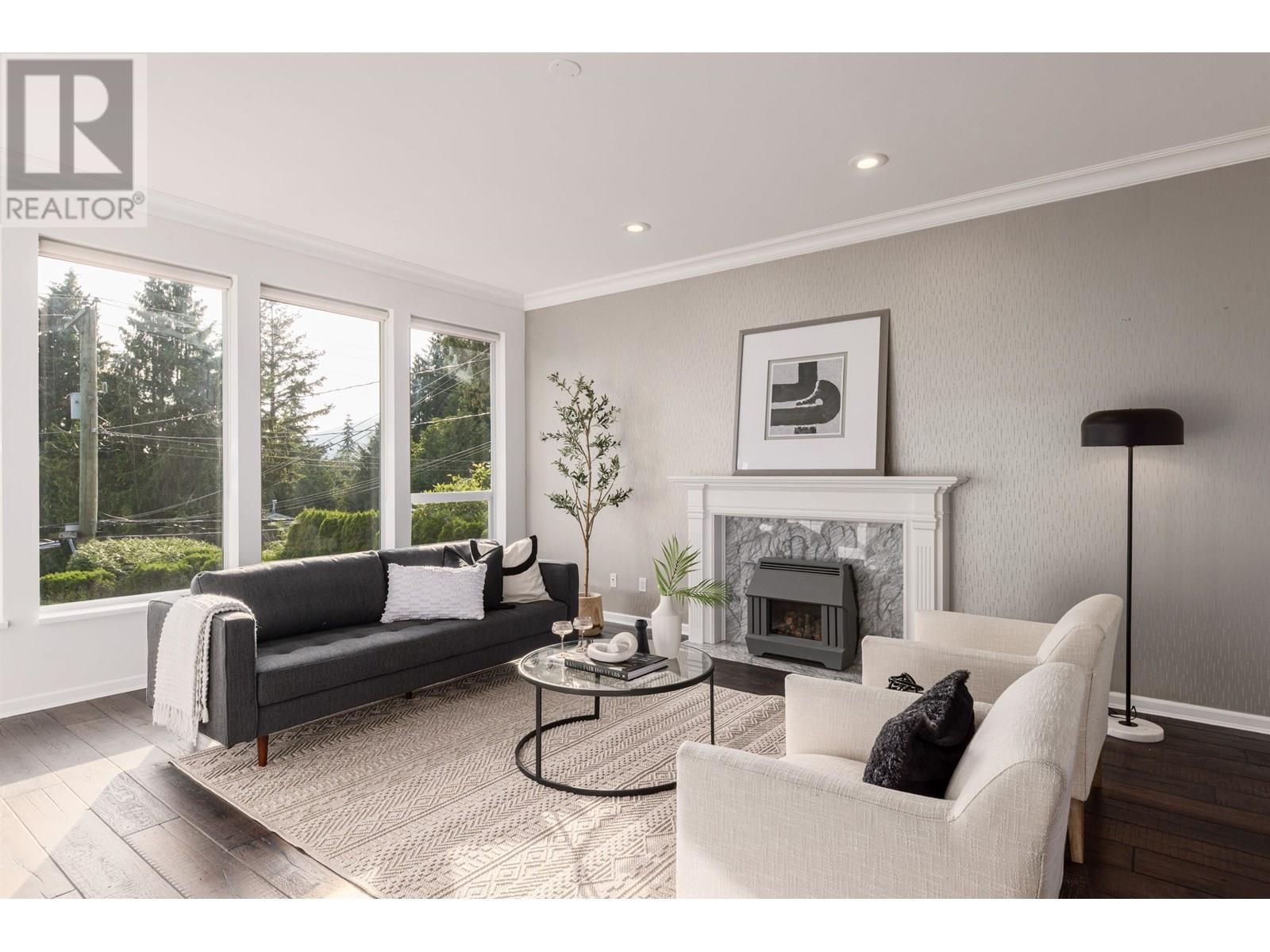 Property at 456 MONTROYAL BOULEVARD image 1