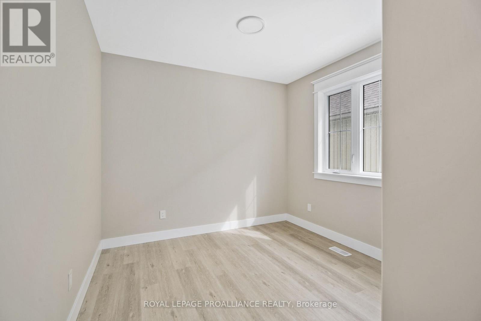38 Hollingsworth Street, Cramahe, Ontario  K0K 1S0 - Photo 9 - X12213731