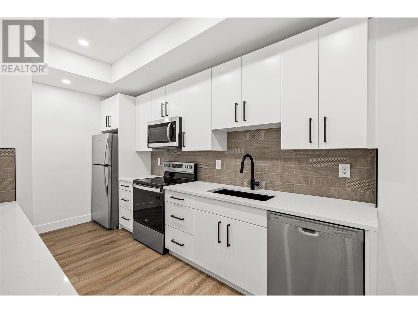 Property at 1059 Carnoustie Drive image 1