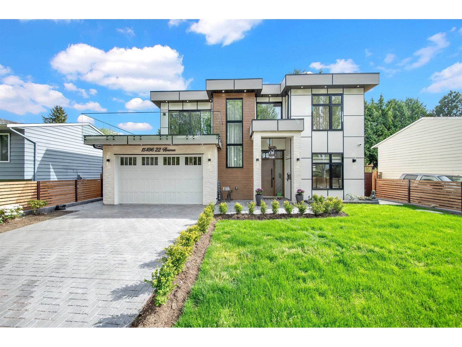 Property at 15496 22 AVENUE image 1