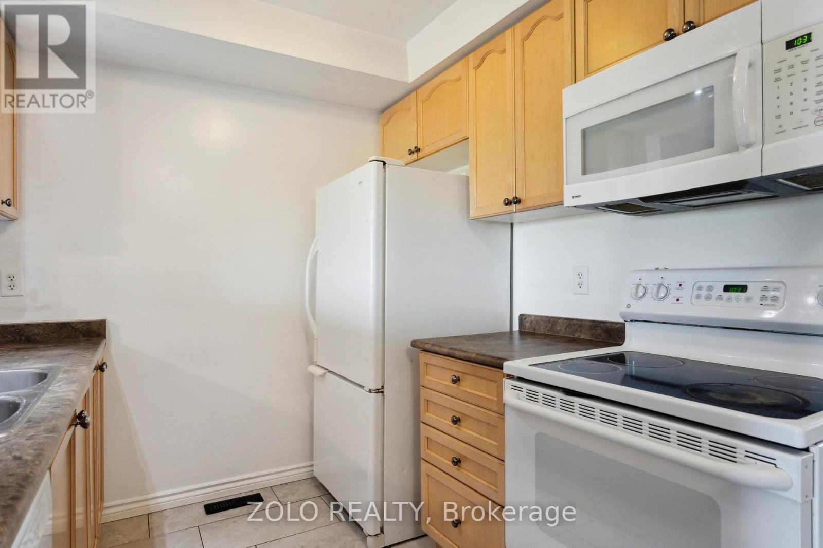 1447 Rankin Way, Innisfil, Ontario  L9S 0C5 - Photo 12 - N12188610