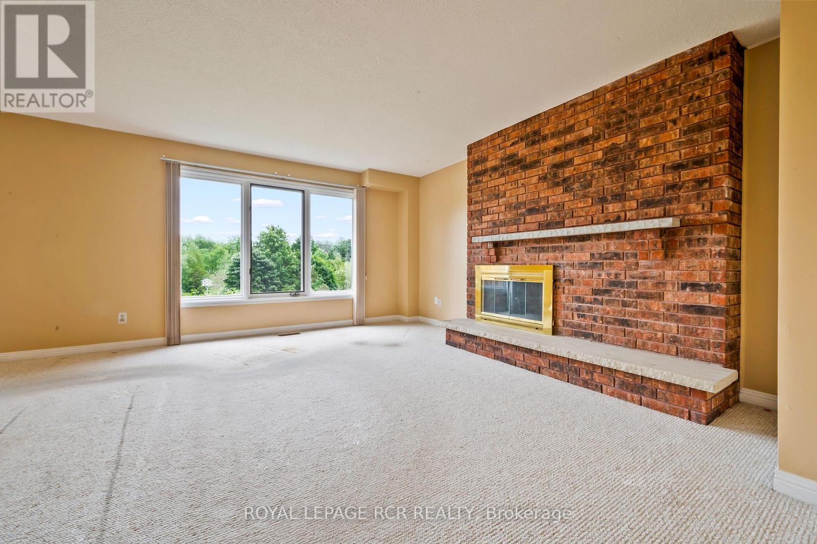 Property at 6 CEDAR RIDGE COURT image 3