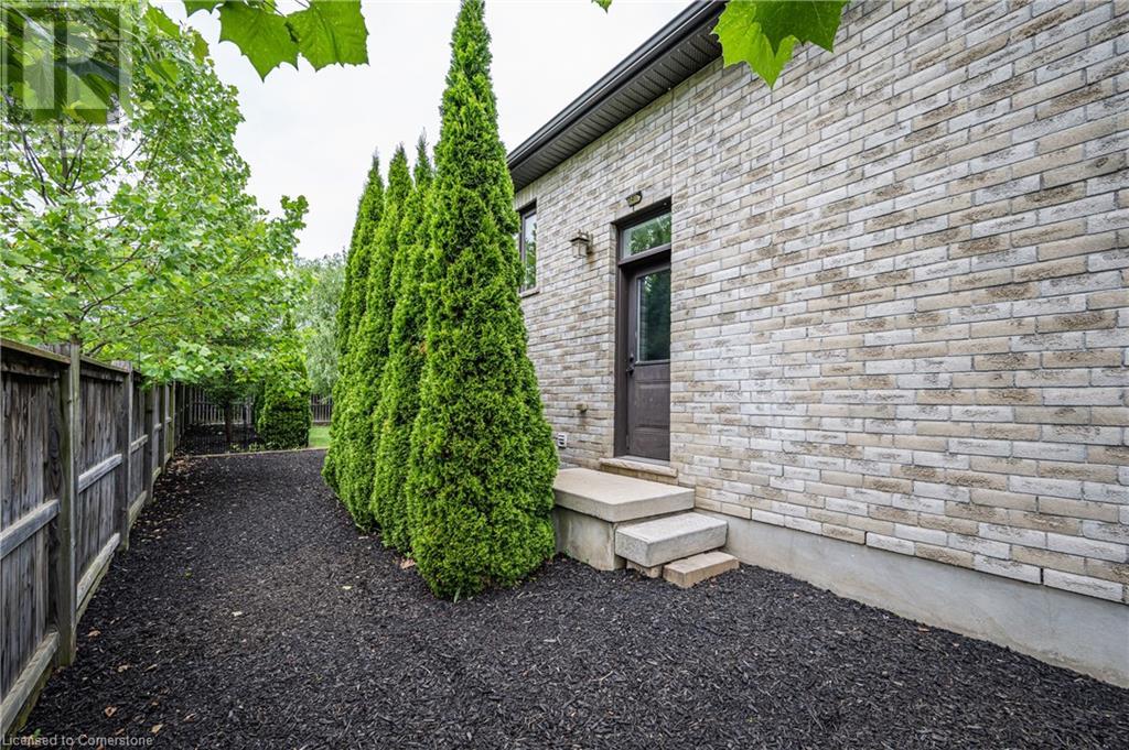 39 Earlscourt Terrace, Middlesex Centre, Ontario  N0L 1R0 - Photo 48 - 40745512