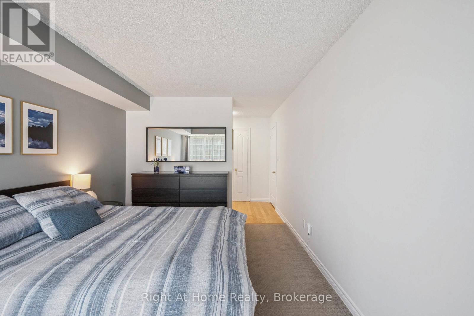 605 - 2111 Lake Shore Boulevard W, Toronto, Ontario  M8V 4B2 - Photo 18 - W12248066