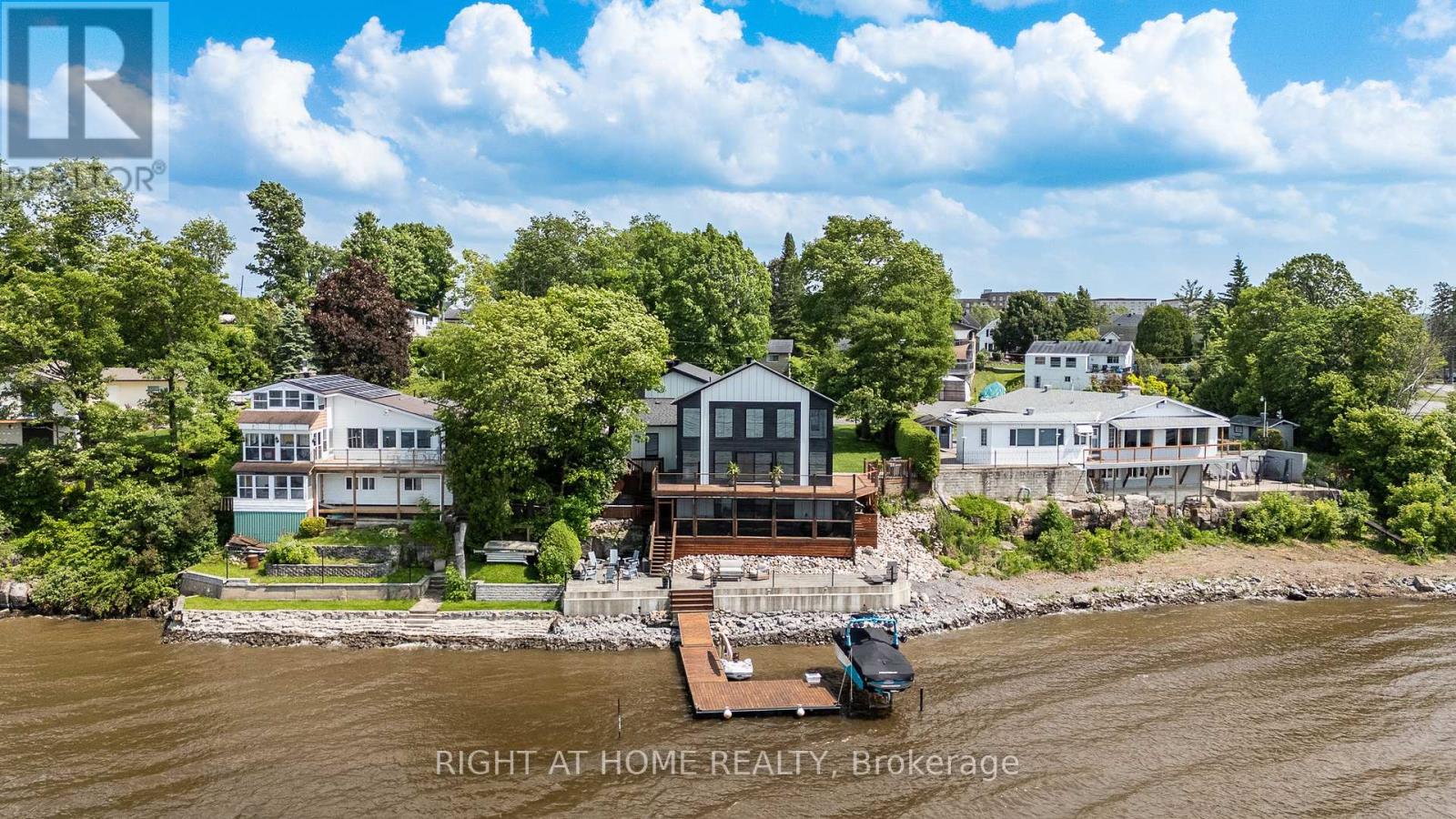 2120 Du Chateau Avenue, Clarence-Rockland, Ontario  K4K 1J3 - Photo 46 - X12218527