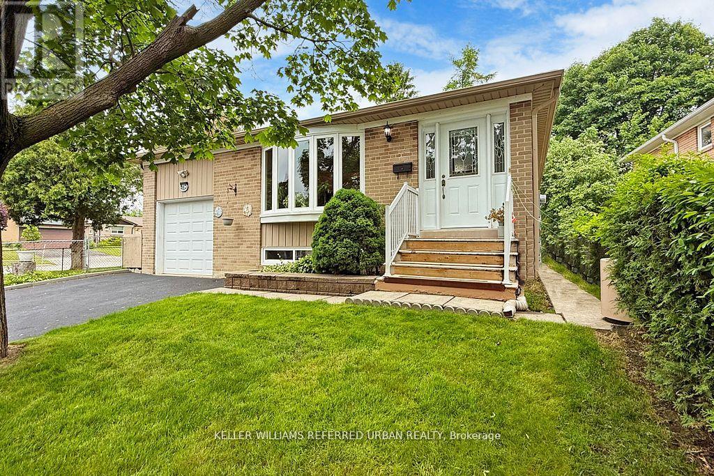 Property at 11 MIDCROFT DRIVE image 1