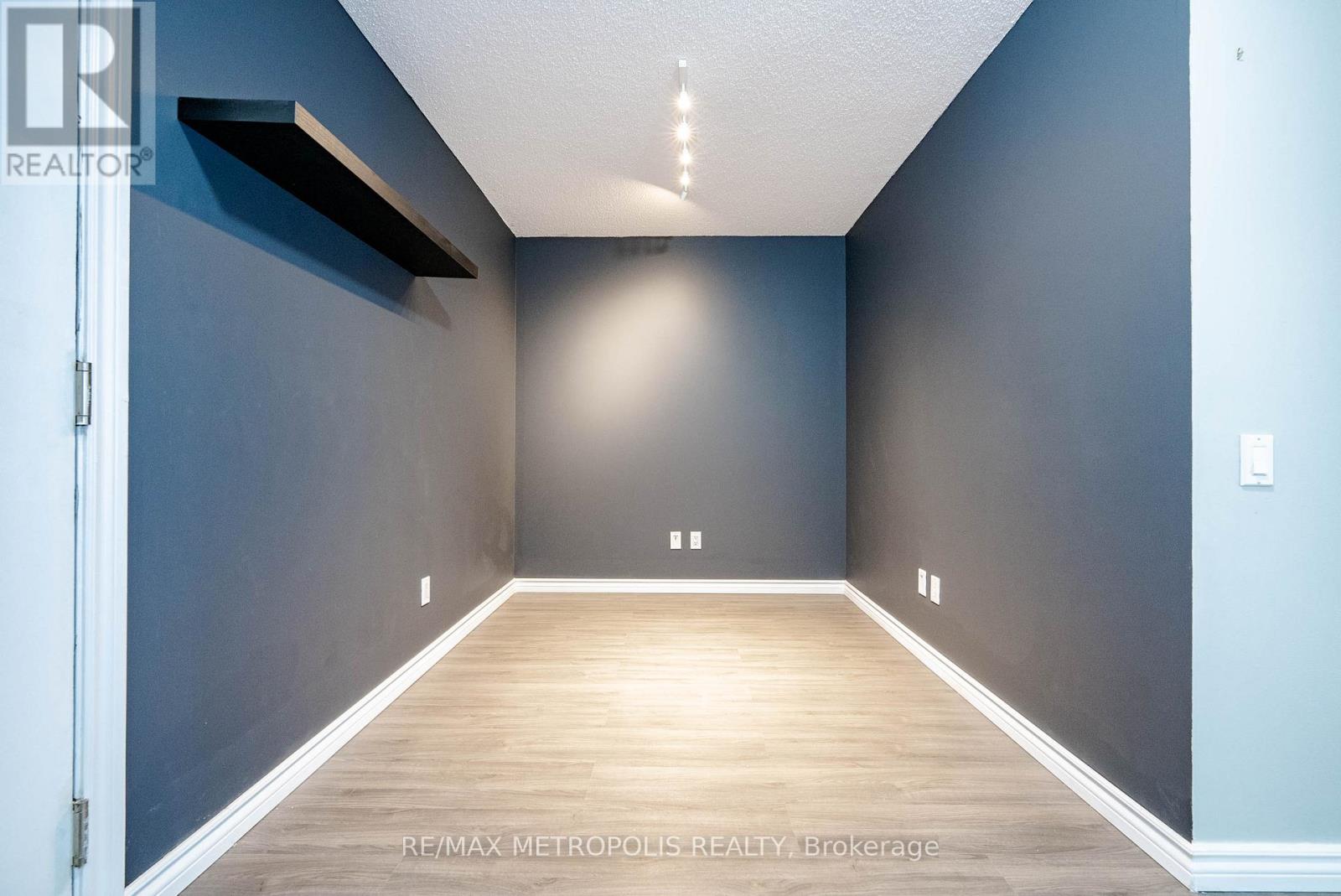 605 - 61 Town Centre Court, Toronto, Ontario  M1P 5C5 - Photo 10 - E12247974